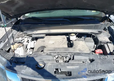 2016 Nissan Pathfinder Sl z USA, uszkodzony, nr VIN 5N1AR2MM2GC650990